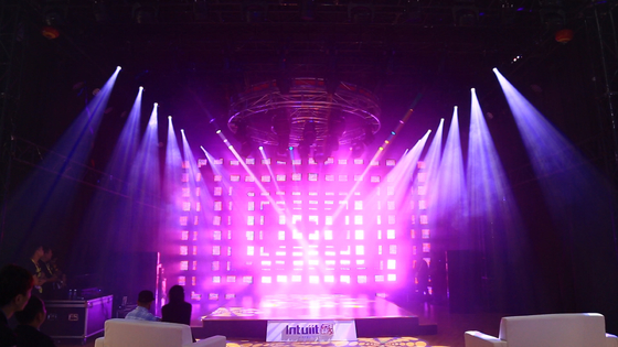 500W LED ma trận điểm ảnh di chuyển ánh sáng xung quanh hiệu ứng đậu và rửa Điều khiển DMX cho sự kiện sân khấu