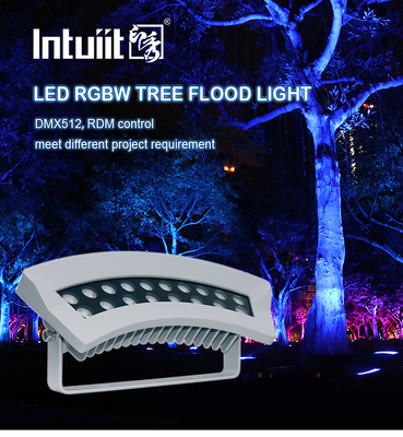 Đèn ngoài IP65 bao gồm đèn LED RGBW 36W 1100 lumen với ánh sáng chùm đa năng và góc điểm